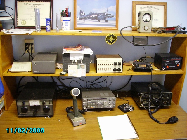 Pic of Clyde's Desk and Radios